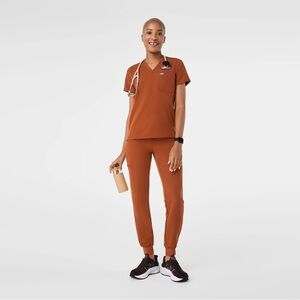 Figs Scrubs Dirty Chai Scrub Set